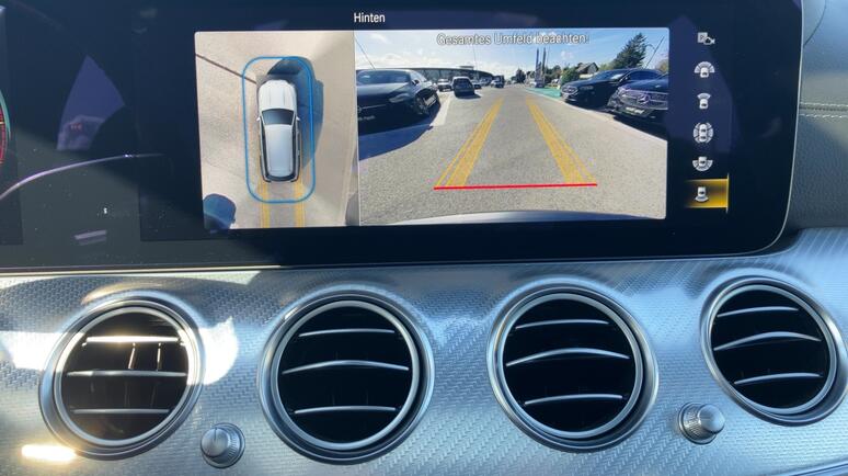 Mercedes-Benz - E 400 d 4MATIC T-Modell Mercedes-Benz - E 400 d 4MATIC T-Modell