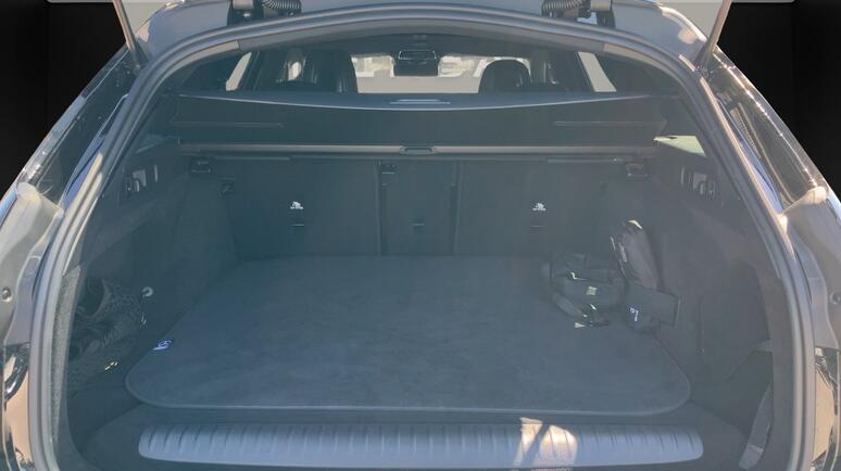 Mercedes-Benz - E 300 de 4MATIC T-Modell Mercedes-Benz - E 300 de 4MATIC T-Modell