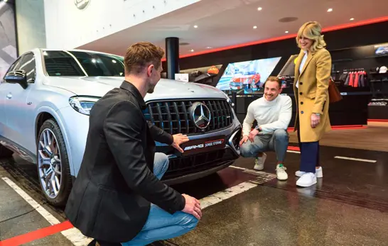 Junge Sterne AMG Bild 3 Sales Experience 1416X900 Junge Sterne AMG Bild 3 Sales Experience 1416X900