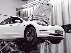 Standort Liesing - Tesla Approved Body Shop LIESING Tesla Approved Body Shop Umbraco